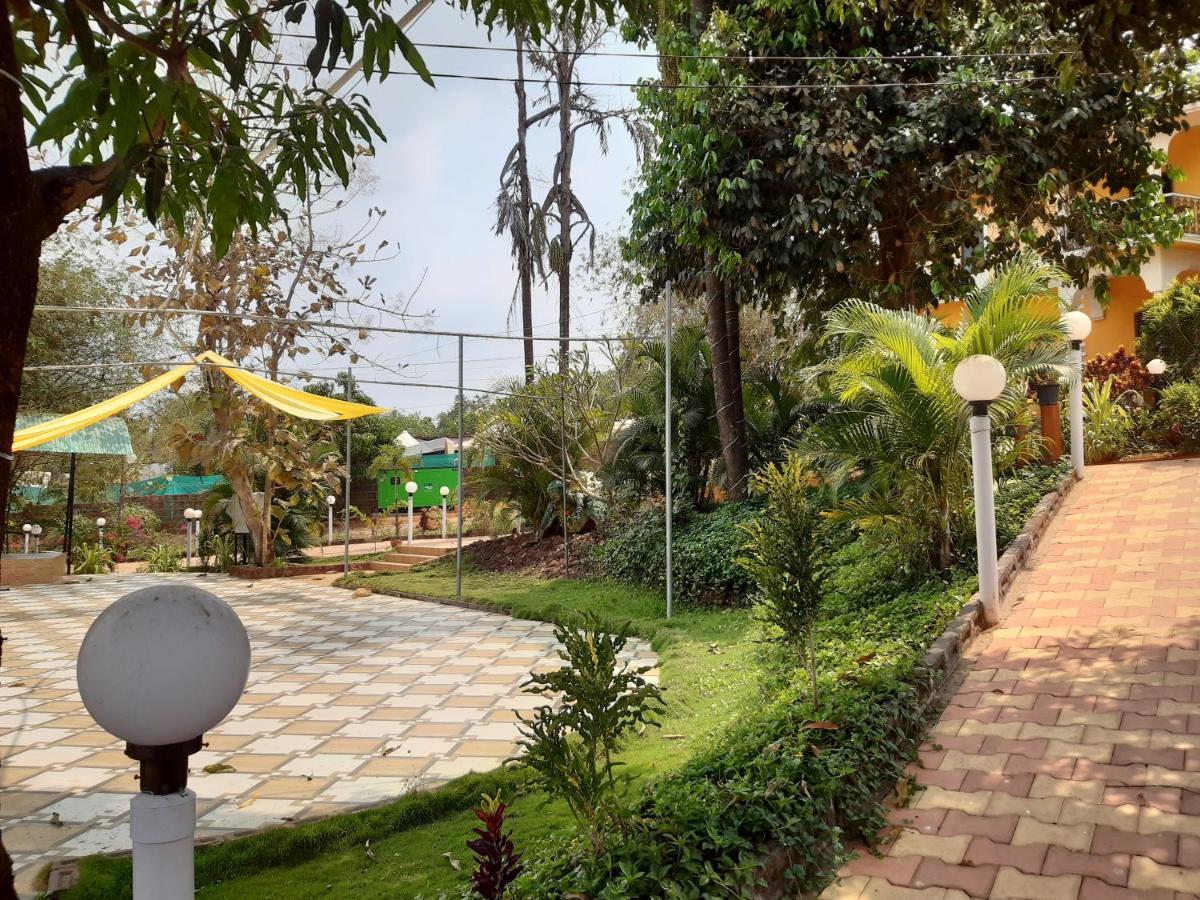 Cozywoods Hill Resort Banastarim ภายนอก รูปภาพ